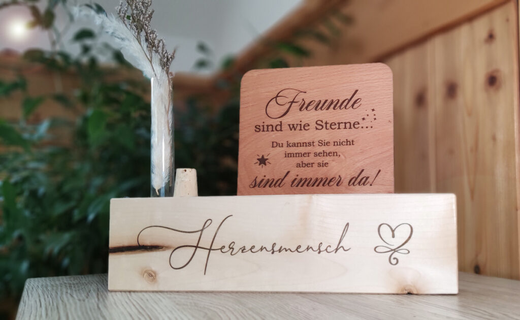 Kartenhalter aus Ahorn